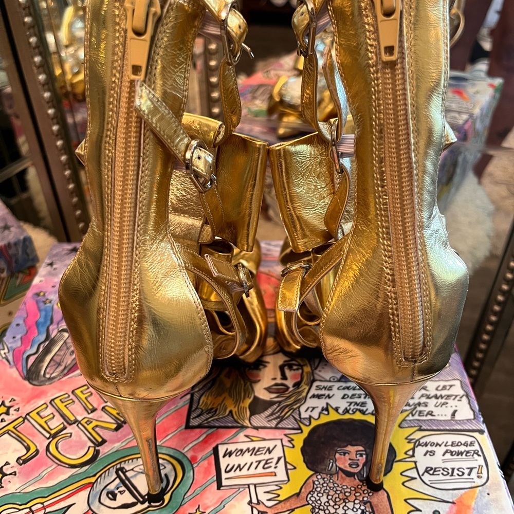 Jeffrey Campbell size 8.5 - Picture 4 of 5